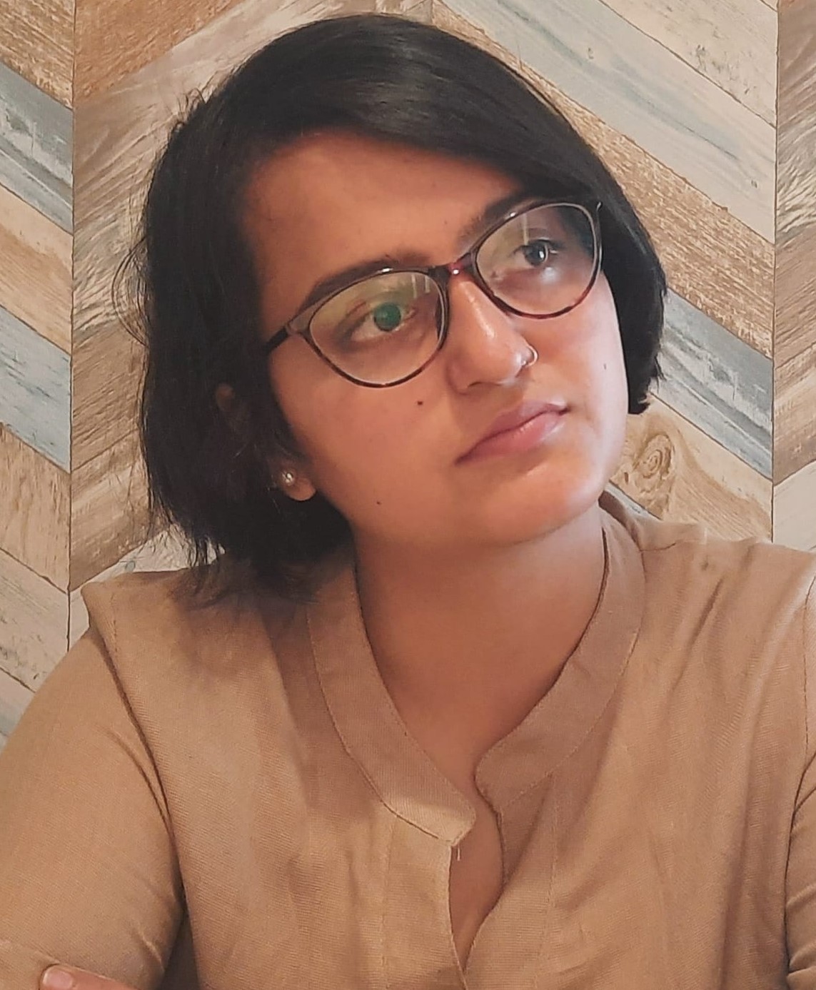 पार्टीको नेतृत्वप्रति असन्तुष्टि जनाउँदै रञ्जु दर्शनाद्वारा पार्टी परित्यागको घोषणा